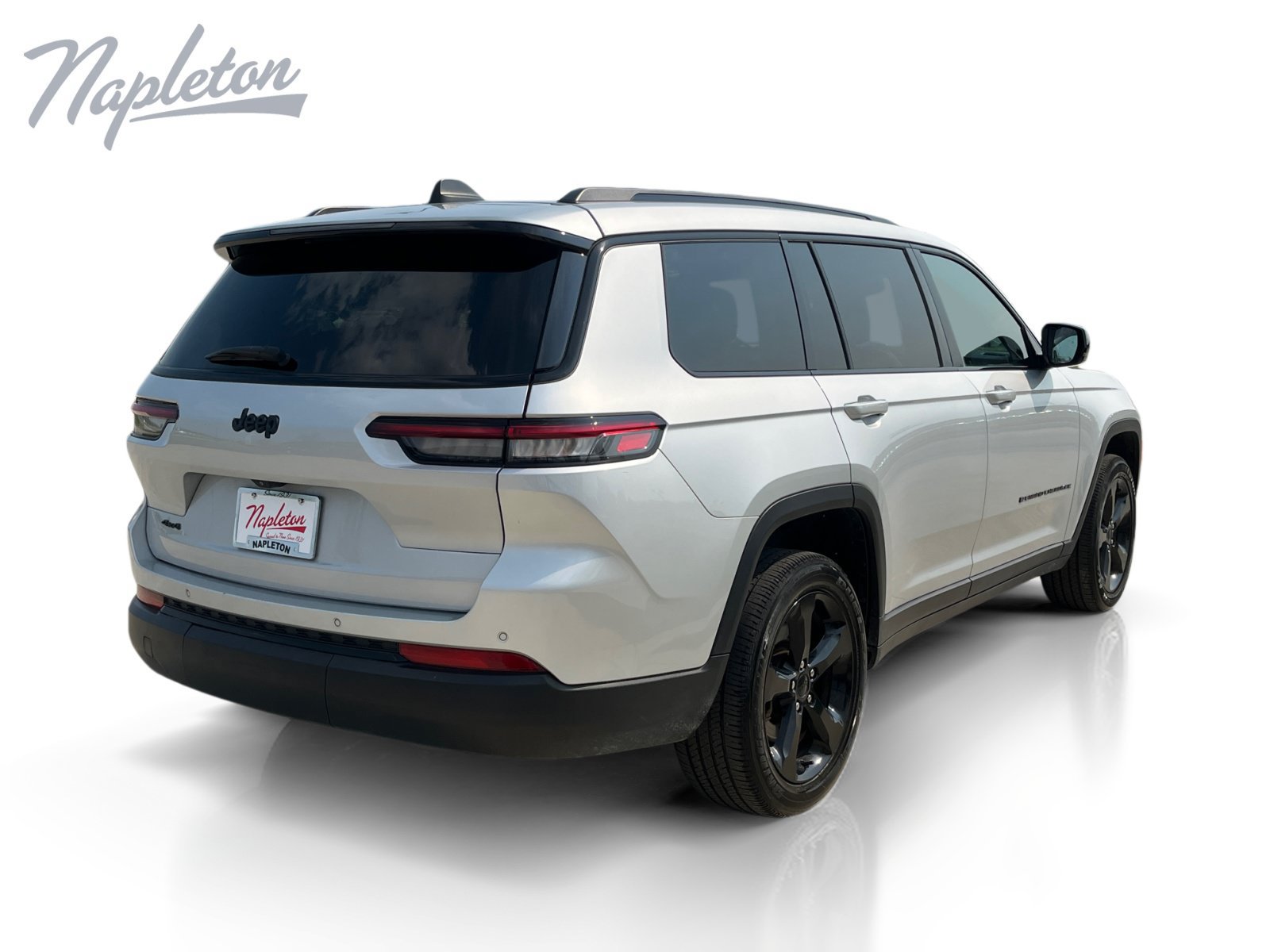 Used 2023 Jeep Grand Cherokee L Laredo AWD/4WD image 5