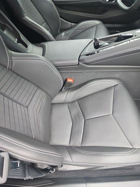 Used 2021 Chevrolet Corvette Stingray Preferred Conv w/ 2LT RWD image 6