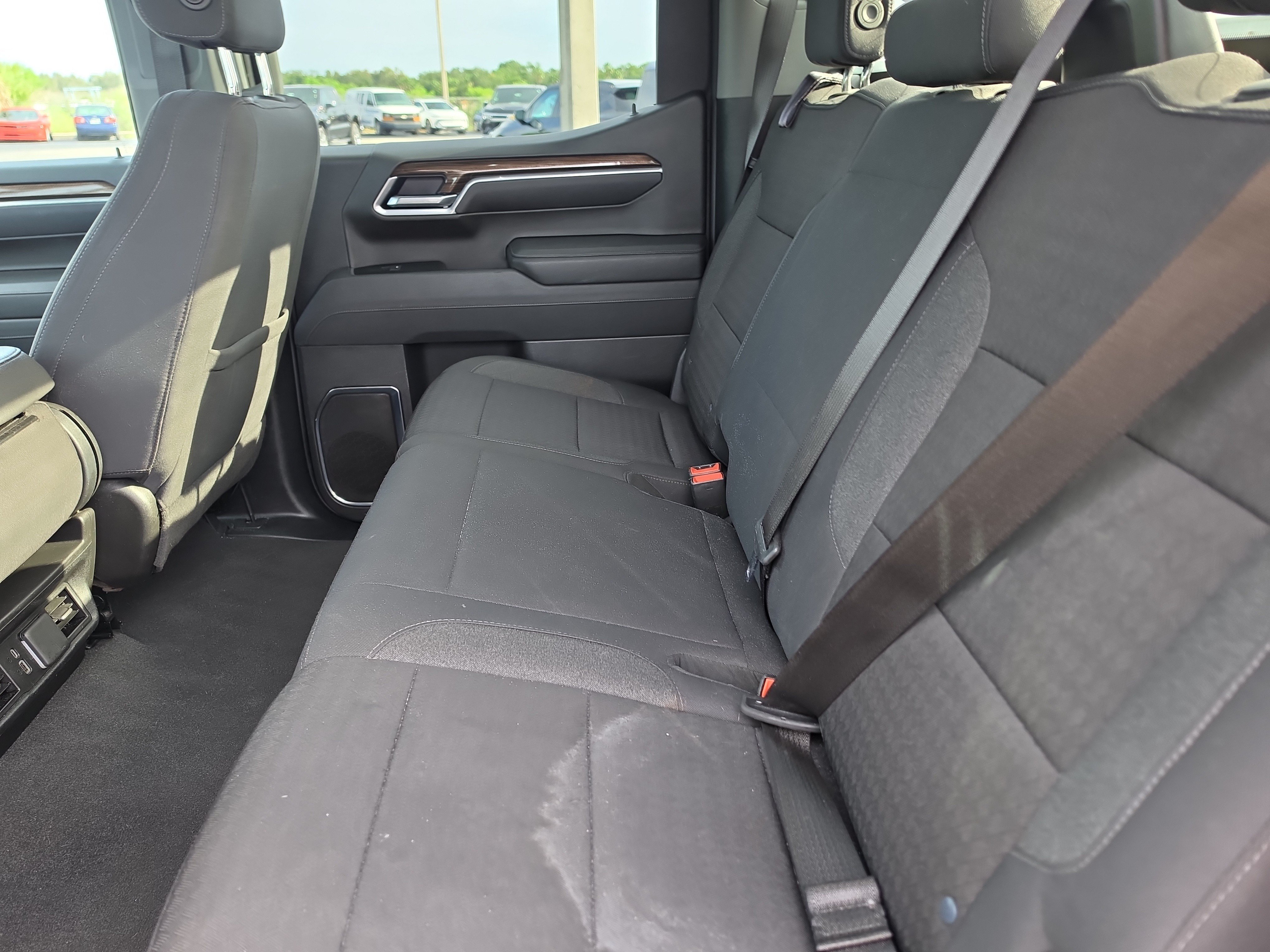 Certified 2025 Chevrolet Silverado 1500 LT RWD image 12