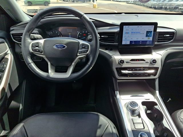 Certified 2023 Ford Explorer XLT w/ Equipment Group 202A AWD/4WD image 11