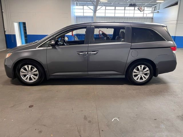 Used 2017 Honda Odyssey SE image 6