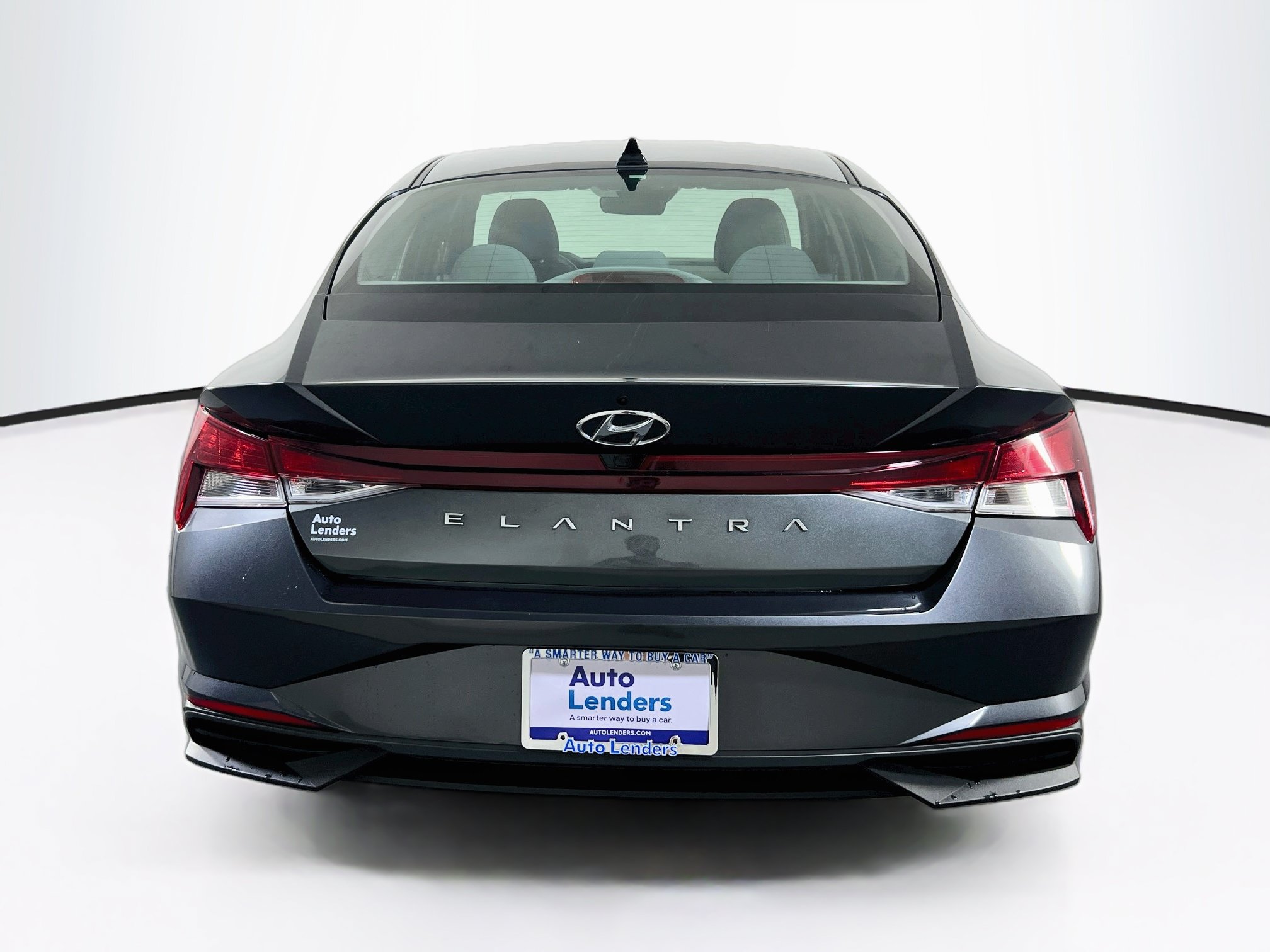 Used 2023 Hyundai Elantra SEL w/ Convenience Package FWD image 6