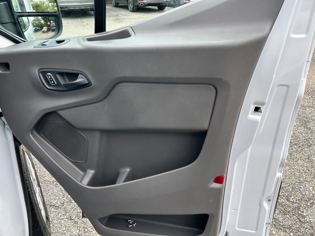 Used 2024 Ford Transit 350 XLT RWD image 23