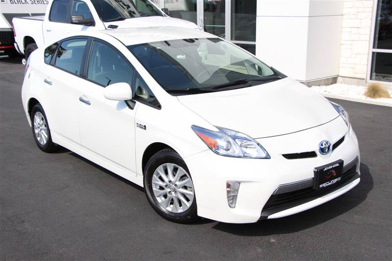 Used 2012 Toyota Prius Prime Plug-In Hybrid FWD image 2