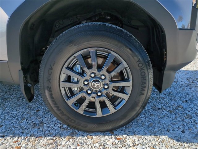 Used 2025 Toyota Land Cruiser 1958 image 11