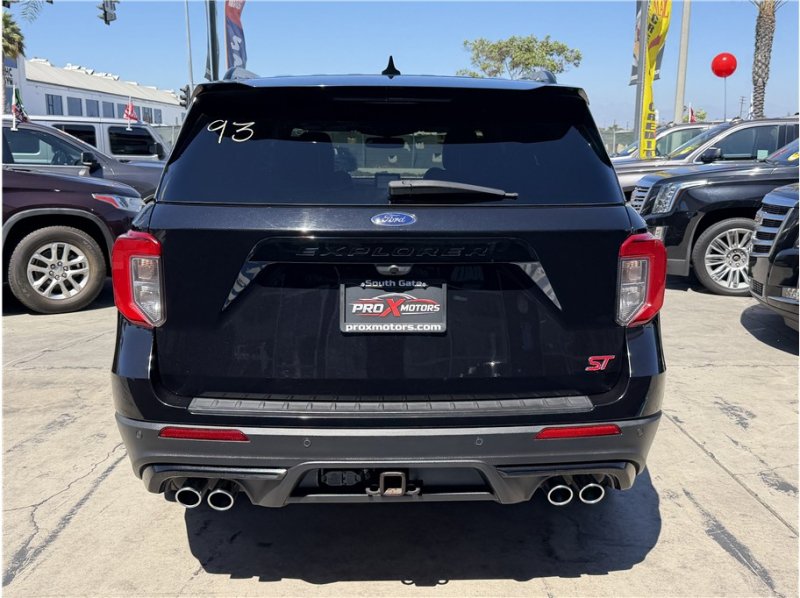 Used 2020 Ford Explorer ST w/ Premium Technology Package AWD/4WD image 5