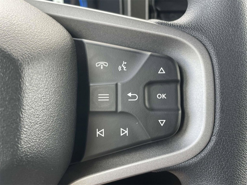 New 2025 Ford Bronco Base image 24