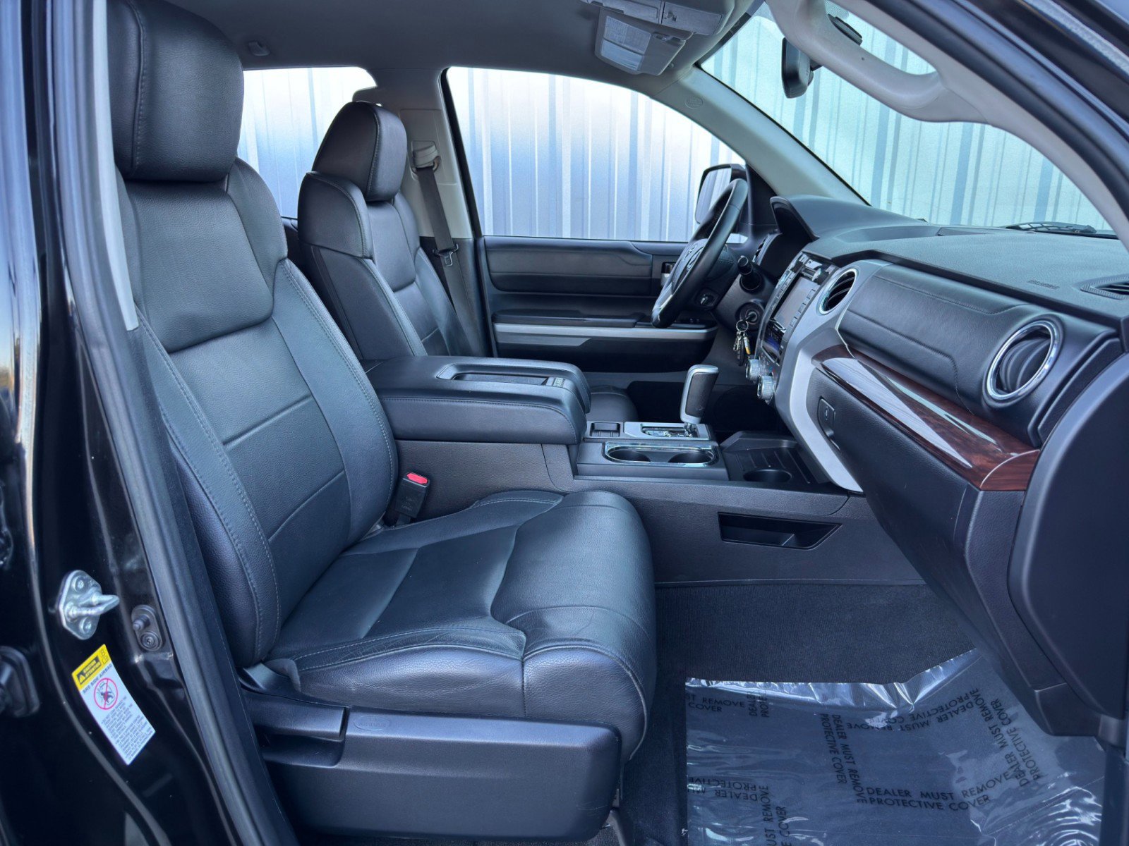 Used 2015 Toyota Tundra Limited w/ Limited Premium Package image 14