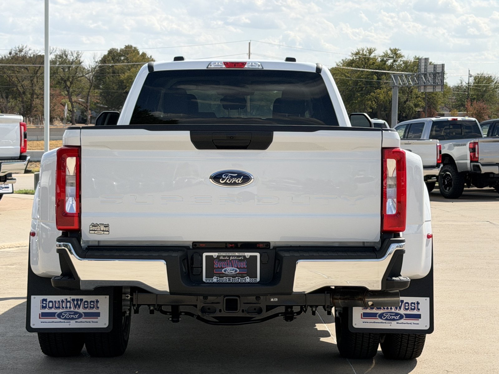 New 2026 Ford F350 XLT AWD/4WD image 5
