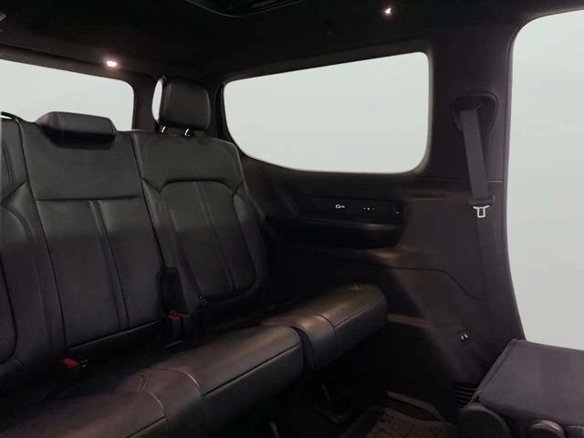 Used 2024 Jeep Wagoneer Series II w/ Premium Group I AWD/4WD image 74
