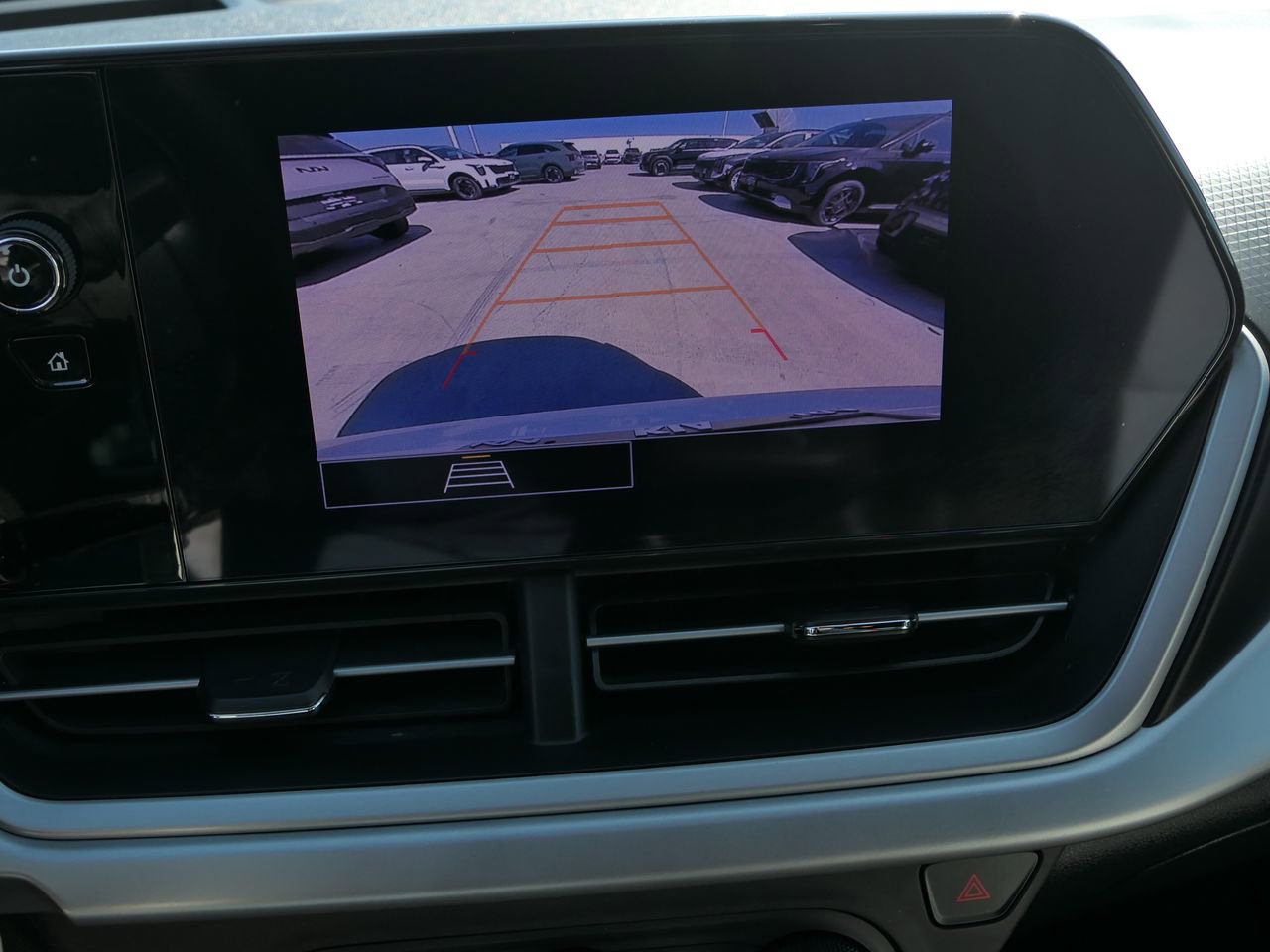 Used 2024 Chevrolet Trax RS w/ Driver Confidence Package image 20