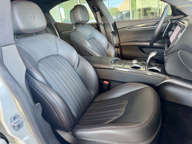 Certified 2022 Maserati Ghibli Modena Q4 image 17