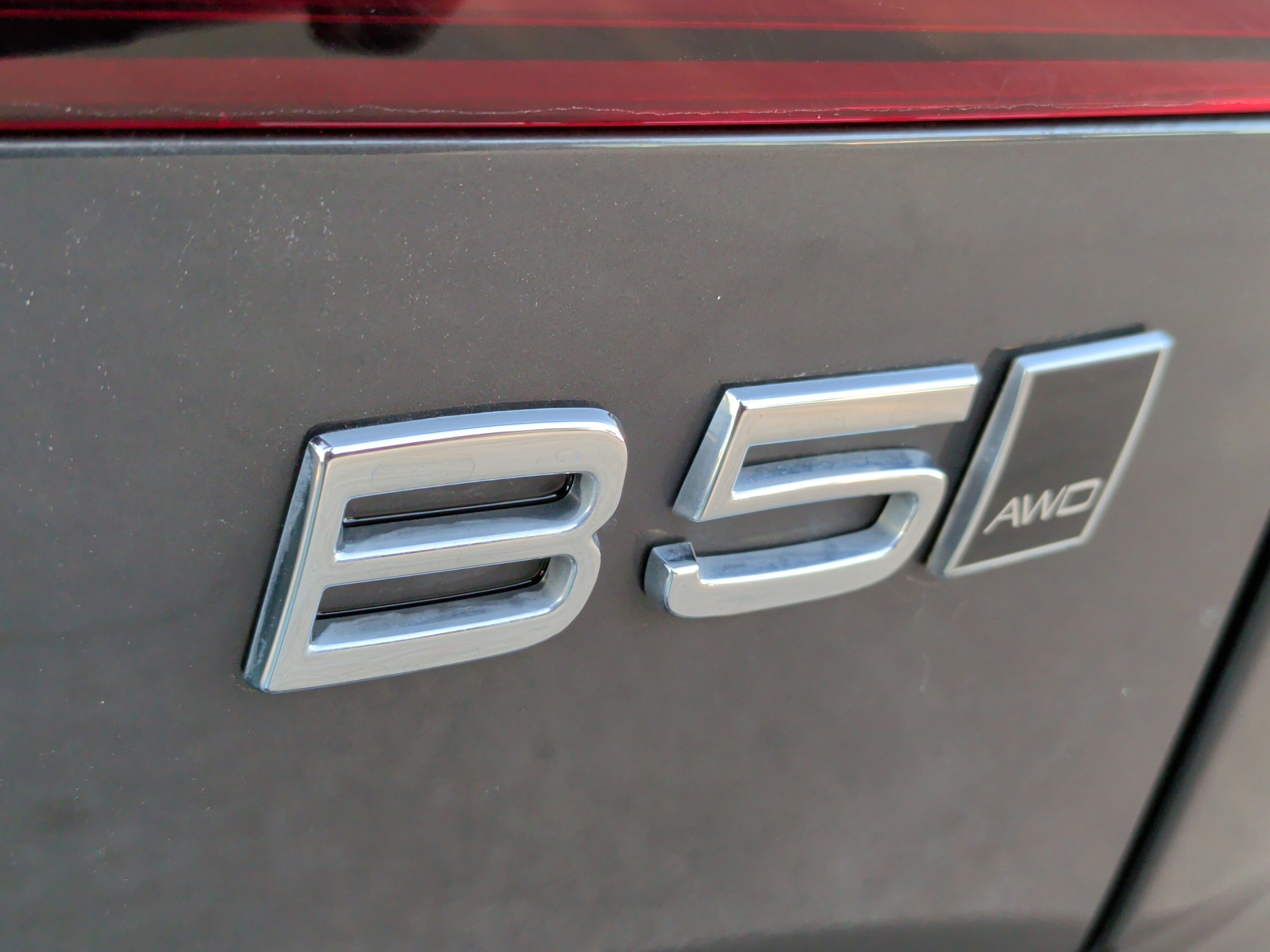 Used 2025 Volvo V60 B5 Cross Country Plus image 14