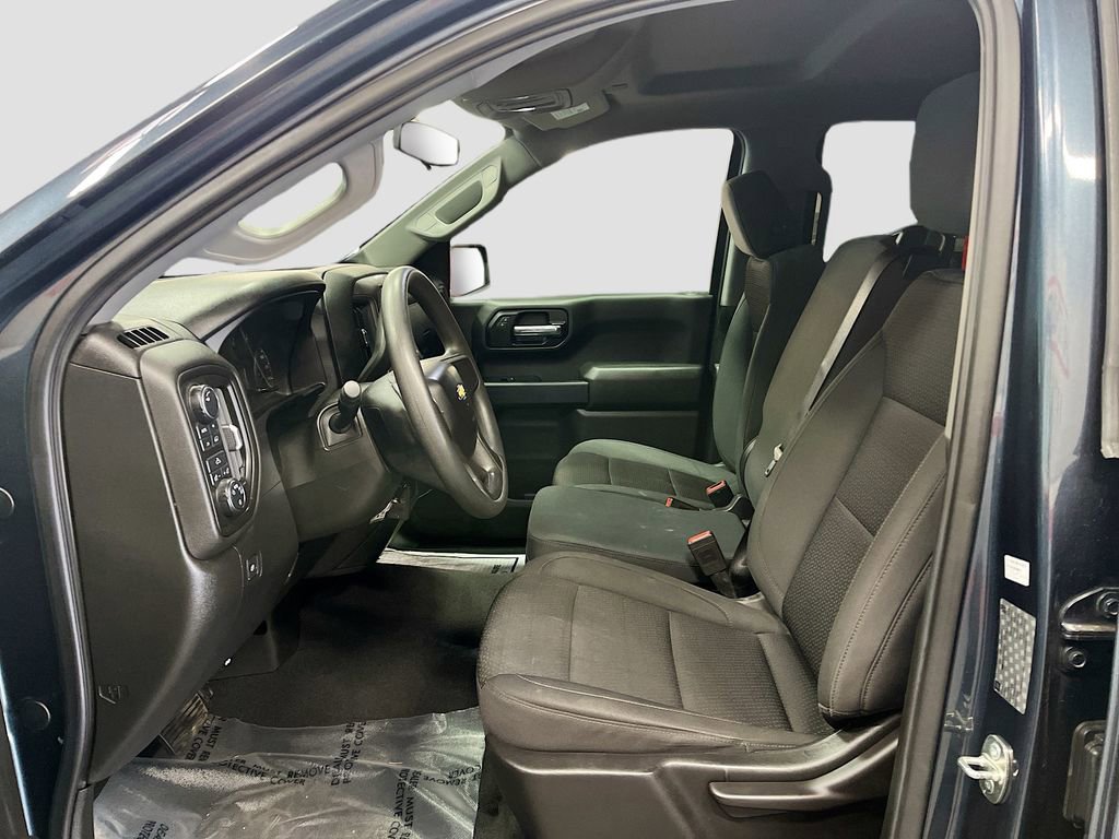 Used 2019 Chevrolet Silverado 1500 Custom w/ Custom Value Package AWD/4WD image 20