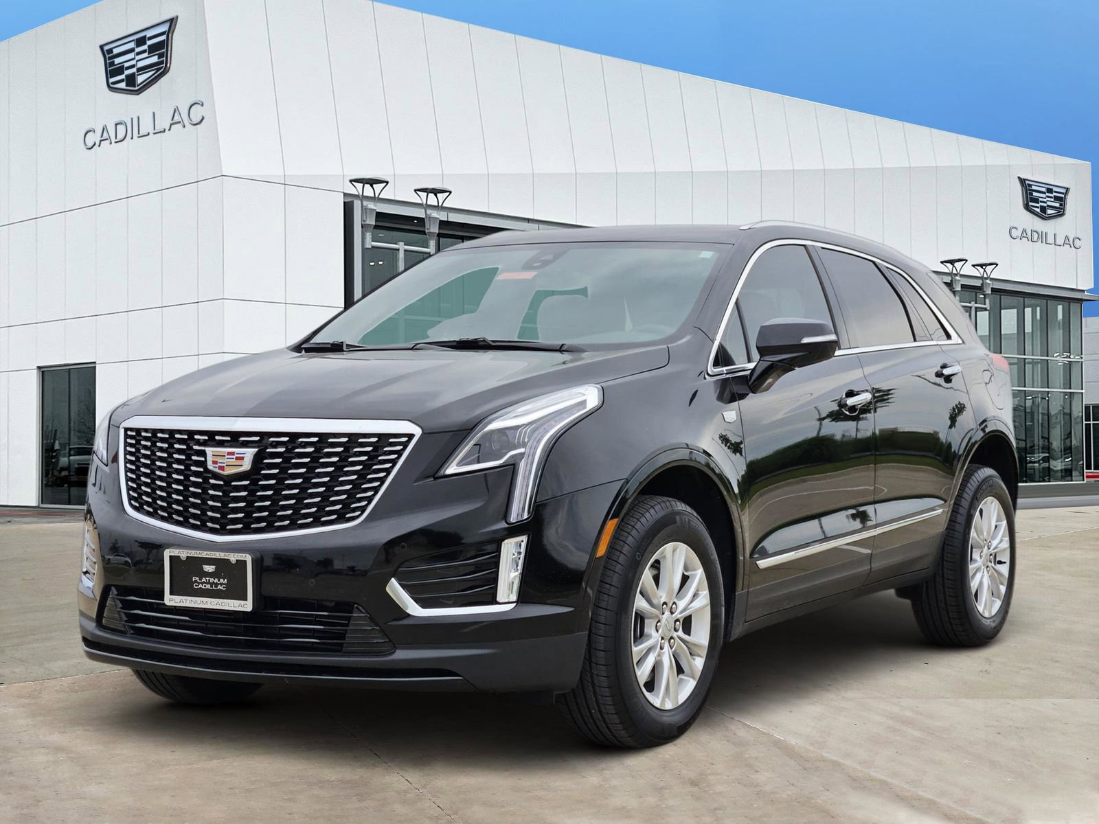 New 2026 Cadillac XT5 Luxury FWD video 2