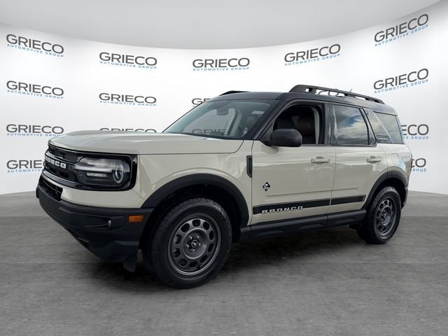 Certified 2024 Ford Bronco Sport Outer Banks AWD/4WD image 3