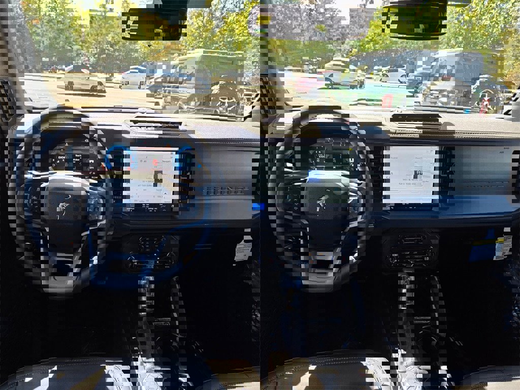 New 2025 Ford Bronco Badlands image 10