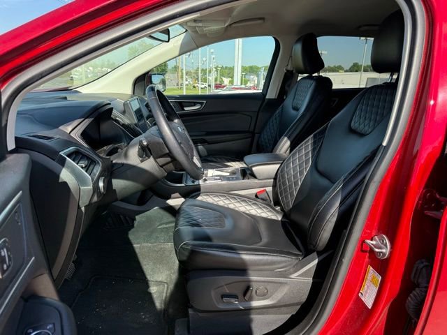 Certified 2024 Ford Edge Titanium AWD/4WD image 20