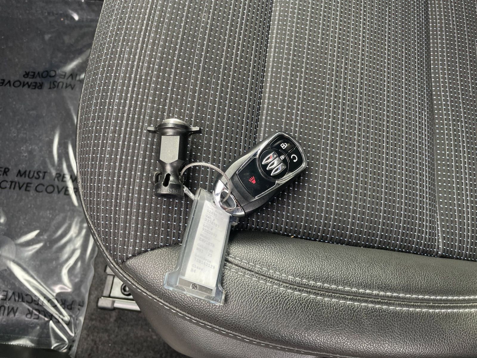 Used 2025 Buick Envista Preferred image 21