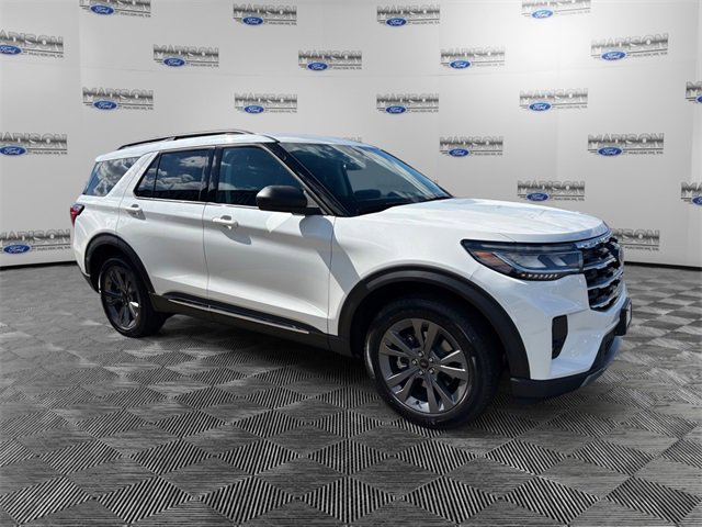 New 2025 Ford Explorer Active w/ Active Comfort Package image 7