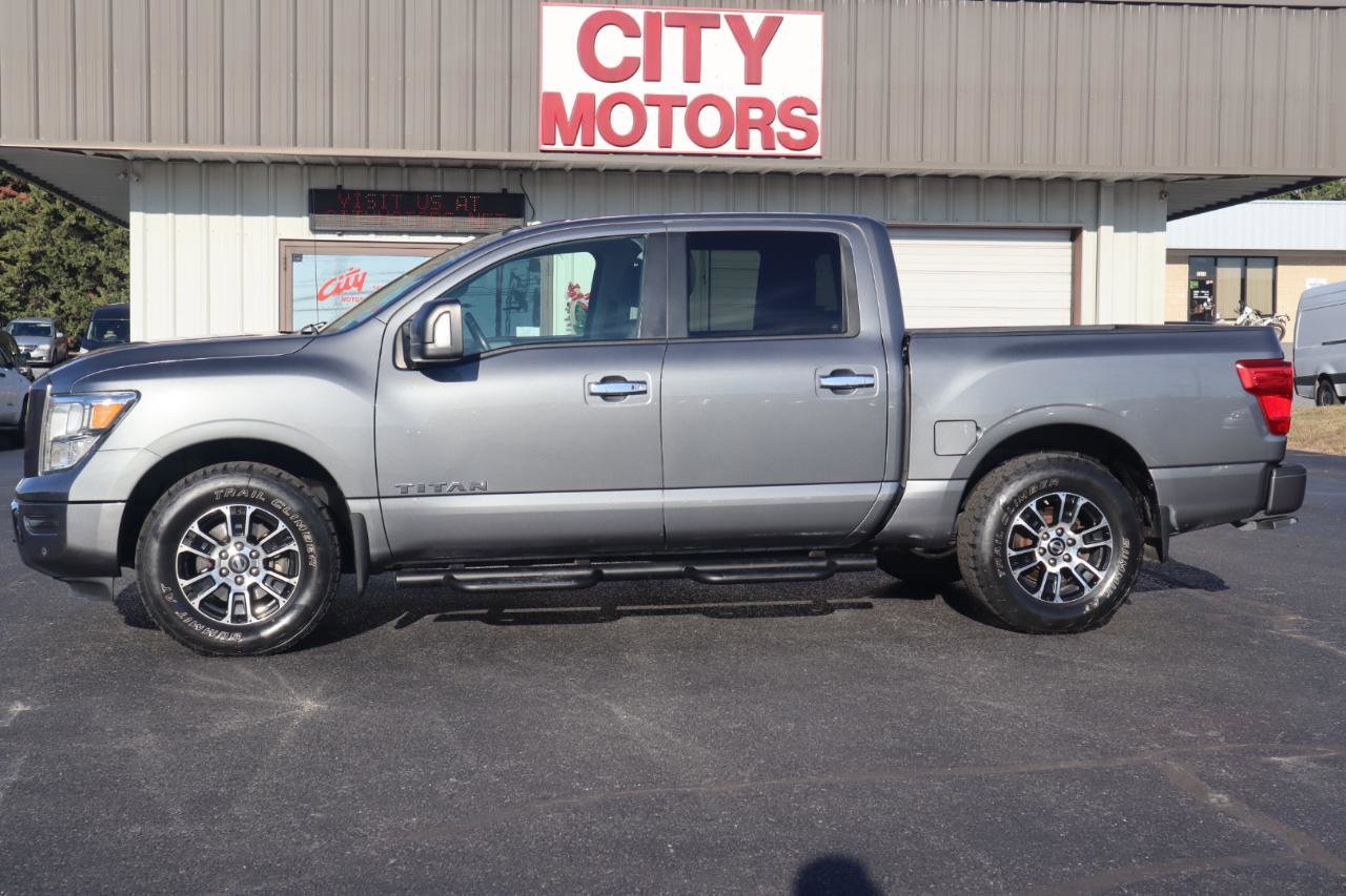 Used 2021 Nissan Titan SV w/ SV Convenience Package AWD/4WD image 10