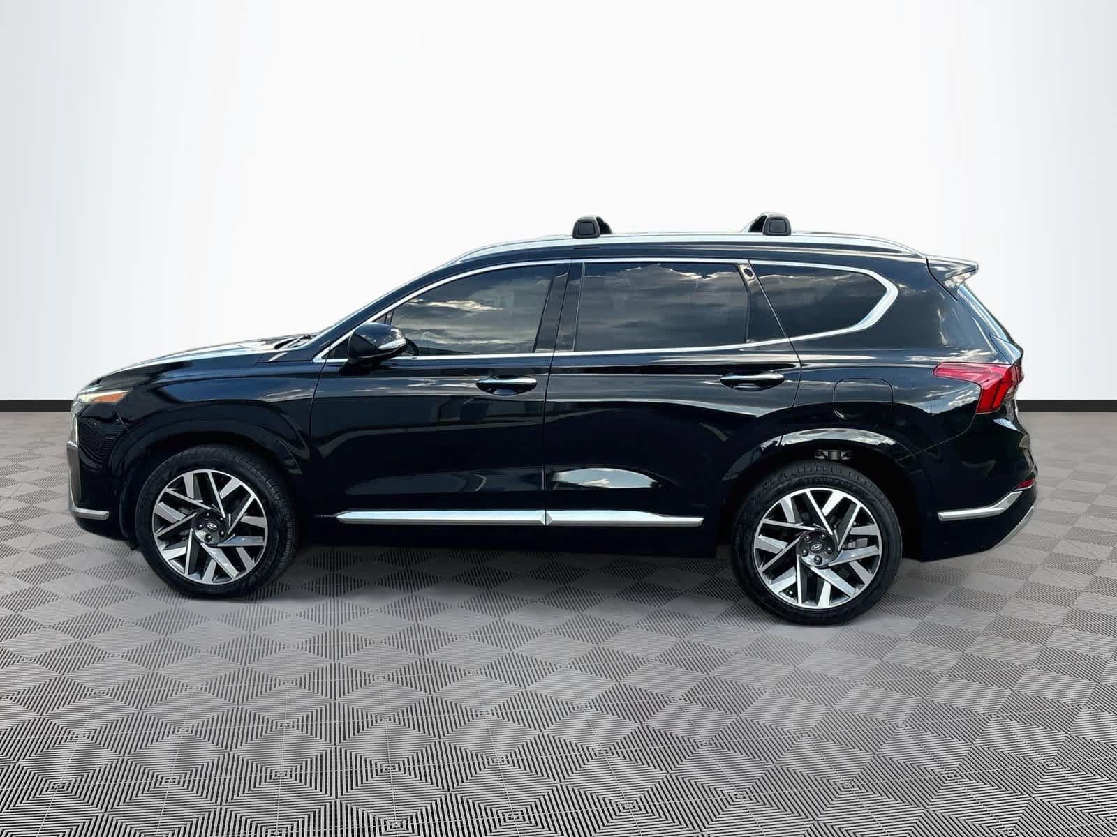 Used 2023 Hyundai Santa Fe Calligraphy FWD image 8