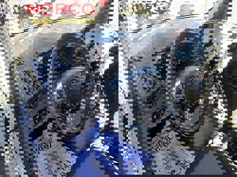 Used 2020 Ford Transit Connect XL image 21