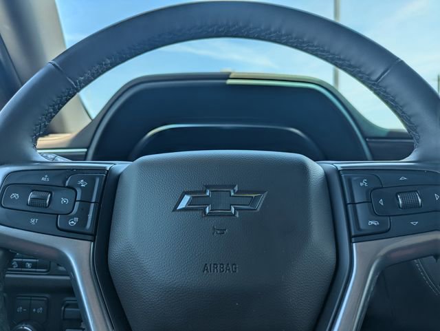 Used 2023 Chevrolet Tahoe Z71 w/ Z71 Off-Road Package AWD/4WD image 32