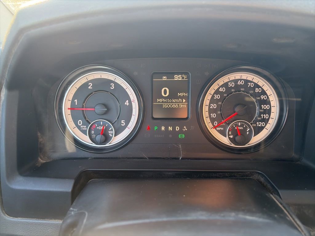 Used 2017 RAM 3500 Tradesman w/ Chrome Appearance Group image 15