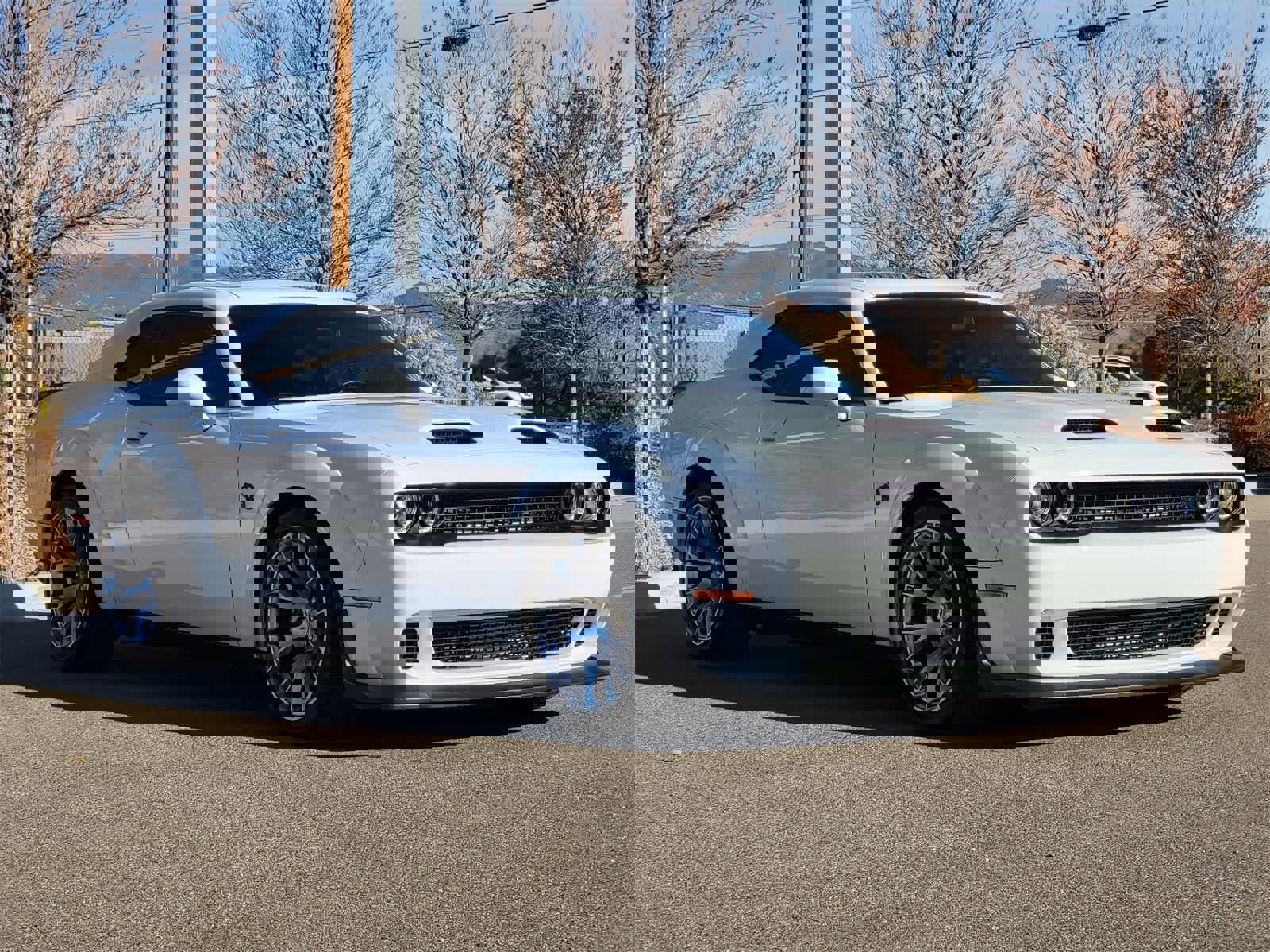 Used 2023 Dodge Challenger SRT Hellcat image 3