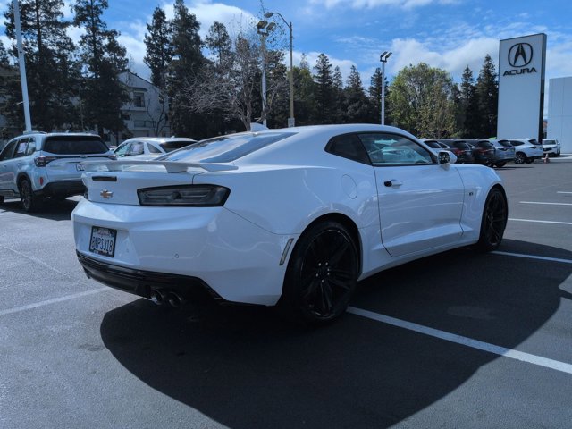 Used 2016 Chevrolet Camaro SS RWD image 5