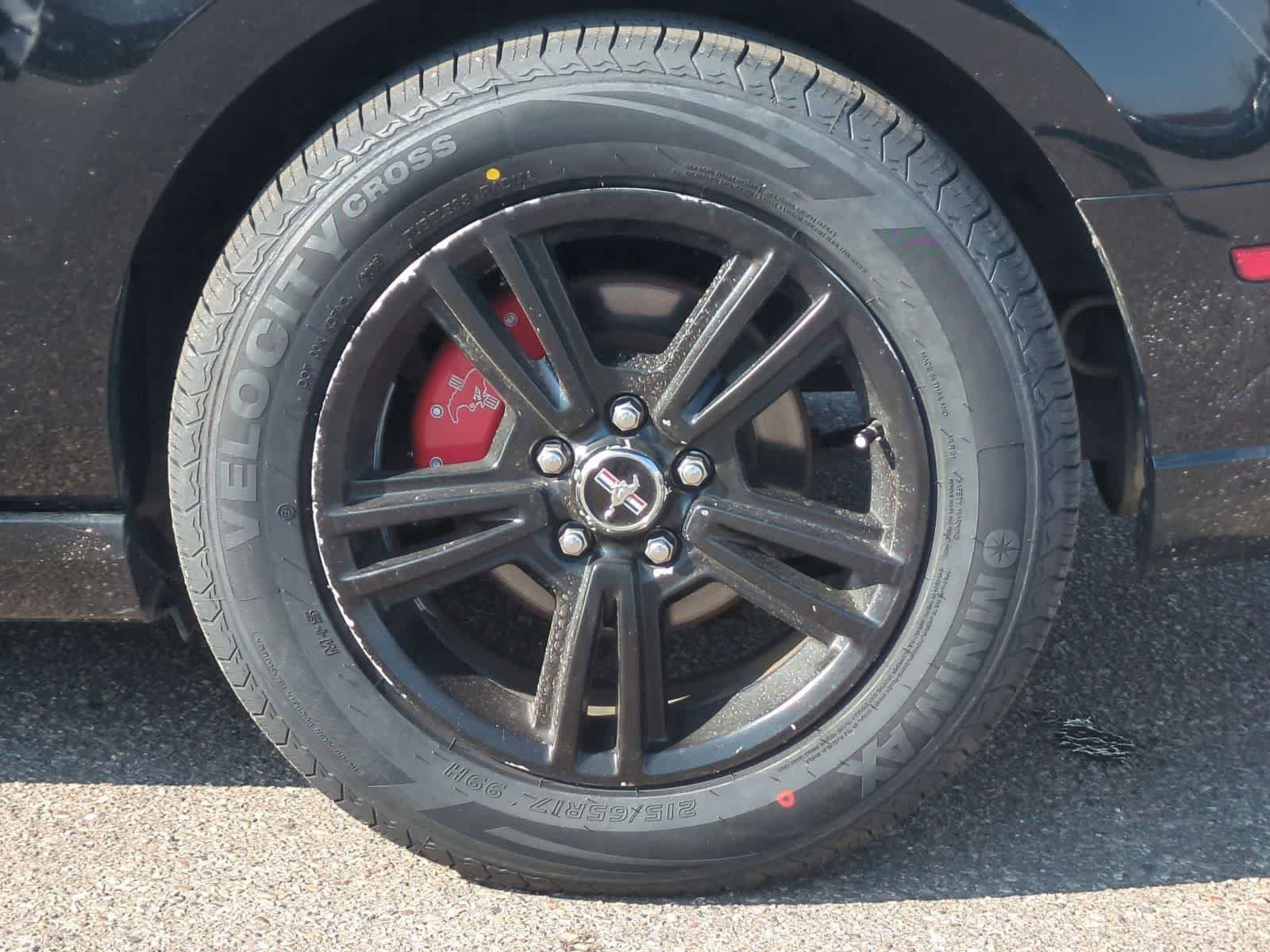 Used 2014 Ford Mustang Convertible RWD image 14