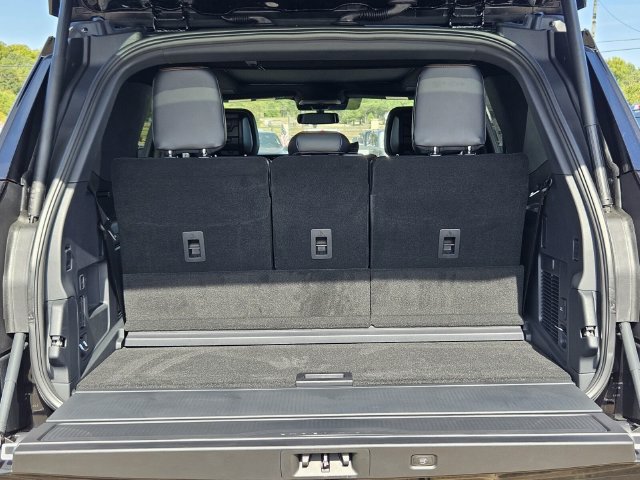 New 2027 Ford Expedition Tremor w/ Driver's Package AWD/4WD image 7