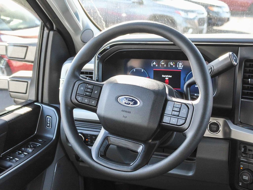 New 2026 Ford F250 XLT w/ XLT Premium Package AWD/4WD image 15