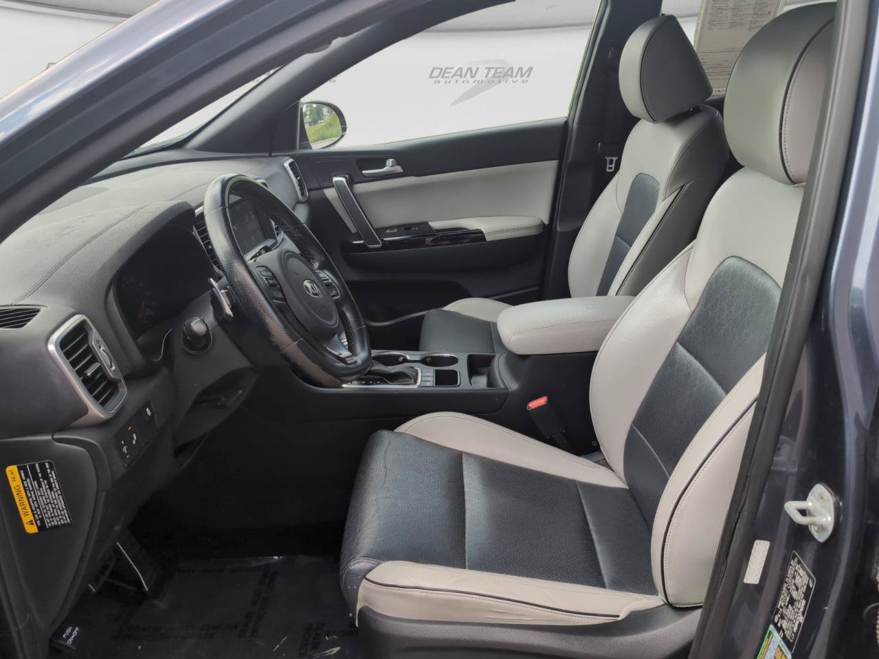 Used 2018 Kia Sportage EX w/ EX Sport Appearance Package AWD/4WD image 13