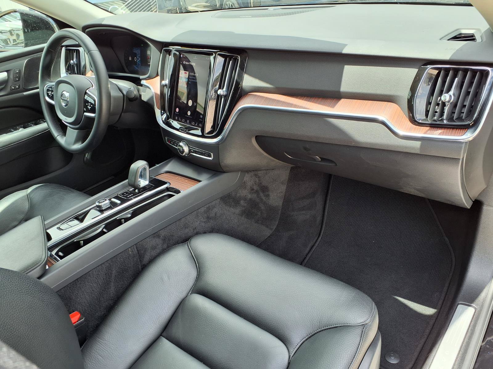 Certified 2024 Volvo S60 B5 Plus FWD image 10