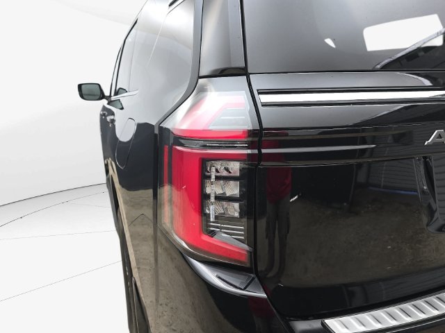New 2027 Nissan Armada Platinum AWD/4WD image 37