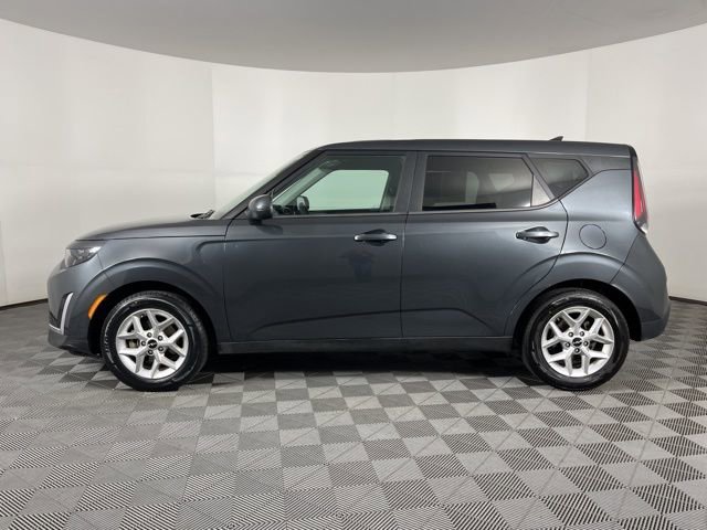 Used 2023 Kia Soul LX w/ Option Group 015 image 6