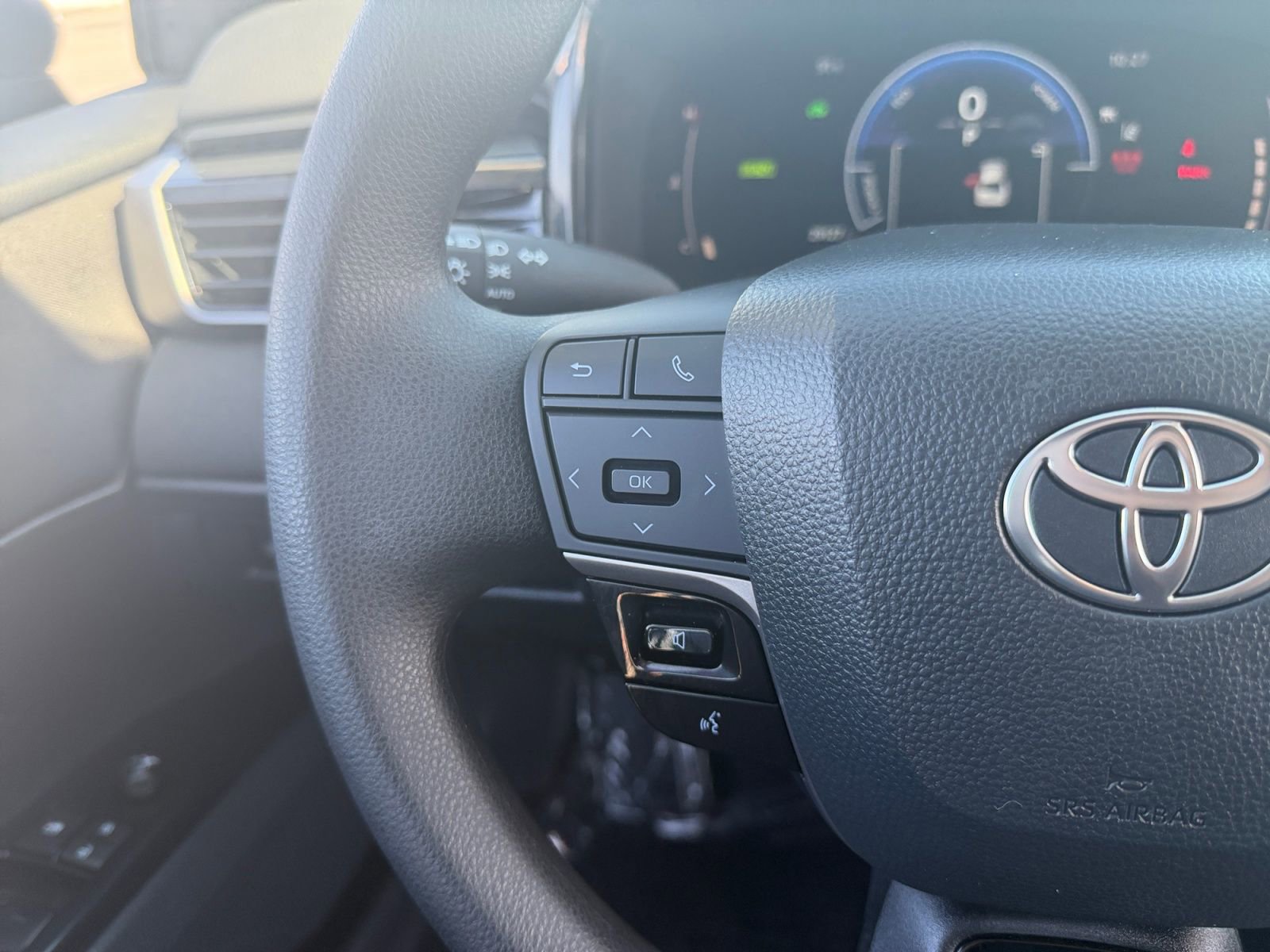 Certified 2025 Toyota Camry LE image 20