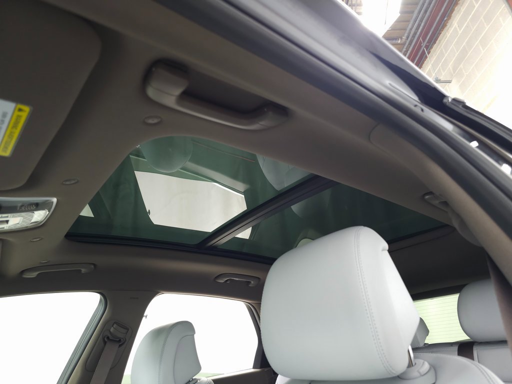 Used 2026 Genesis GV70 2.5T Advanced image 14