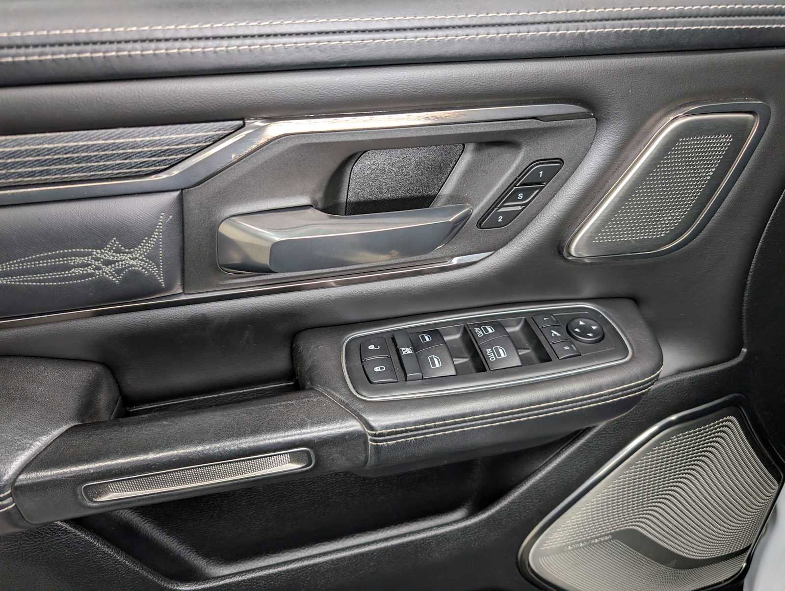 Used 2020 RAM 1500 Limited image 40