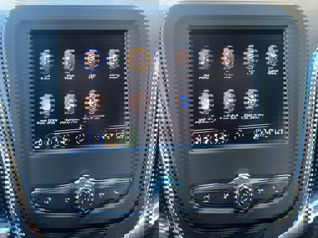 Used 2024 Chevrolet Equinox LT image 17