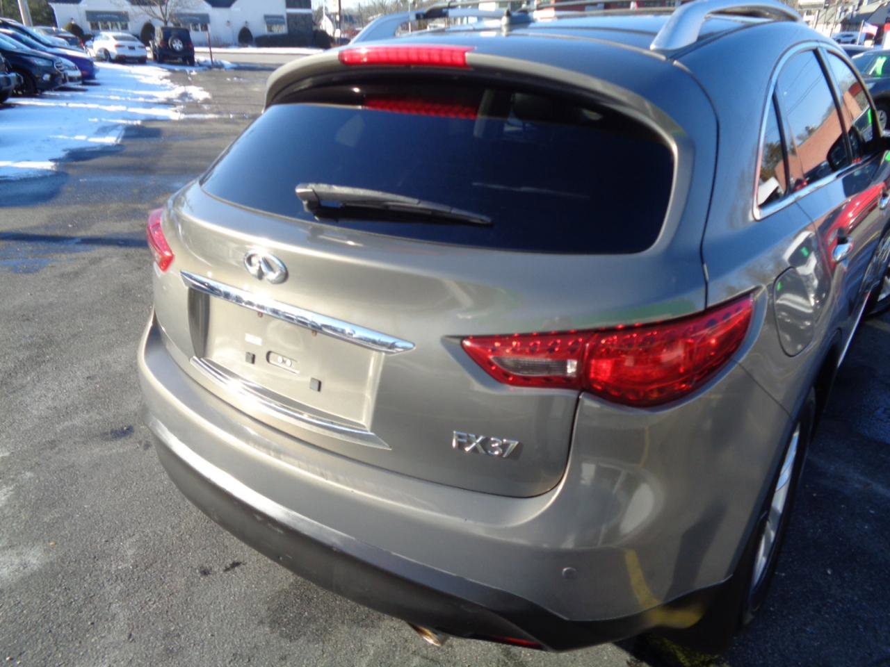 Used 2013 INFINITI FX37 AWD 4dr w/ Premium Pkg image 19