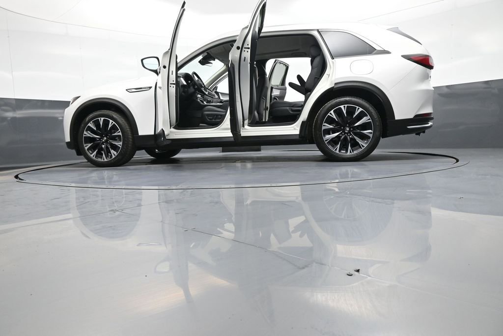 Used 2024 MAZDA CX-90 Plug-In Hybrid w/ Premium Pkg AWD/4WD image 52