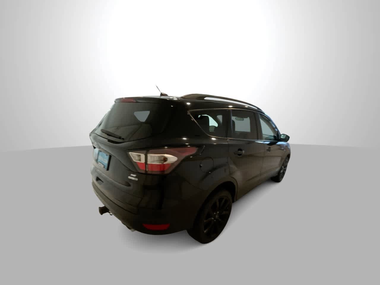 Used 2017 Ford Escape SE w/ Equipment Group 201A AWD/4WD image 8