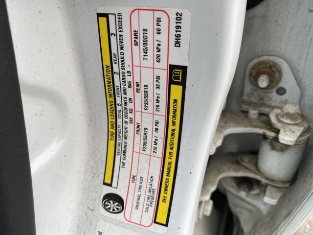 Used 2013 Chrysler 300 S image 23