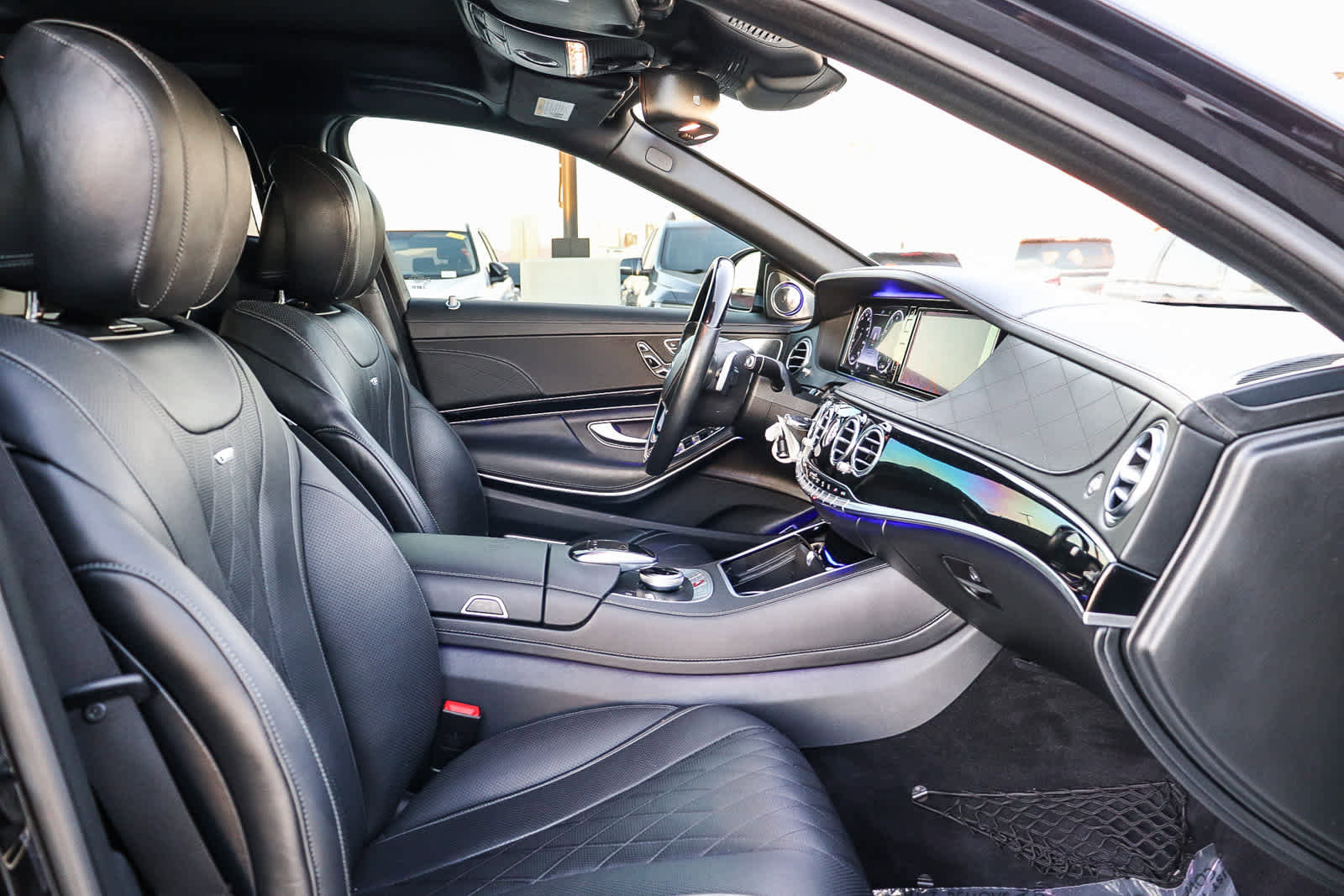 Used 2016 Mercedes-Benz Maybach S 600 image 24