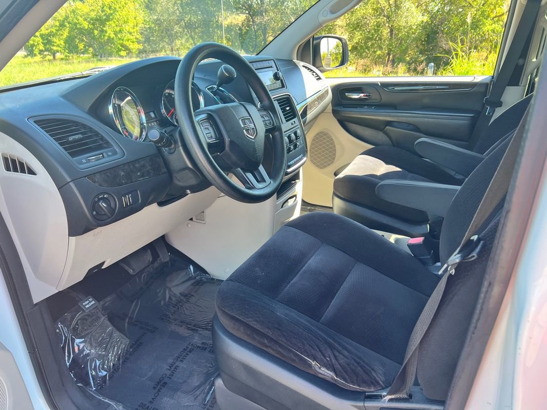Used 2014 Dodge Grand Caravan SE w/ Quick Order Package 29E SE image 16