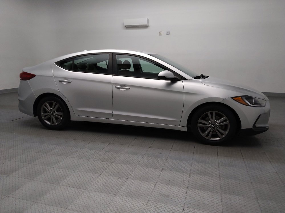 Used 2018 Hyundai Elantra SEL image 11