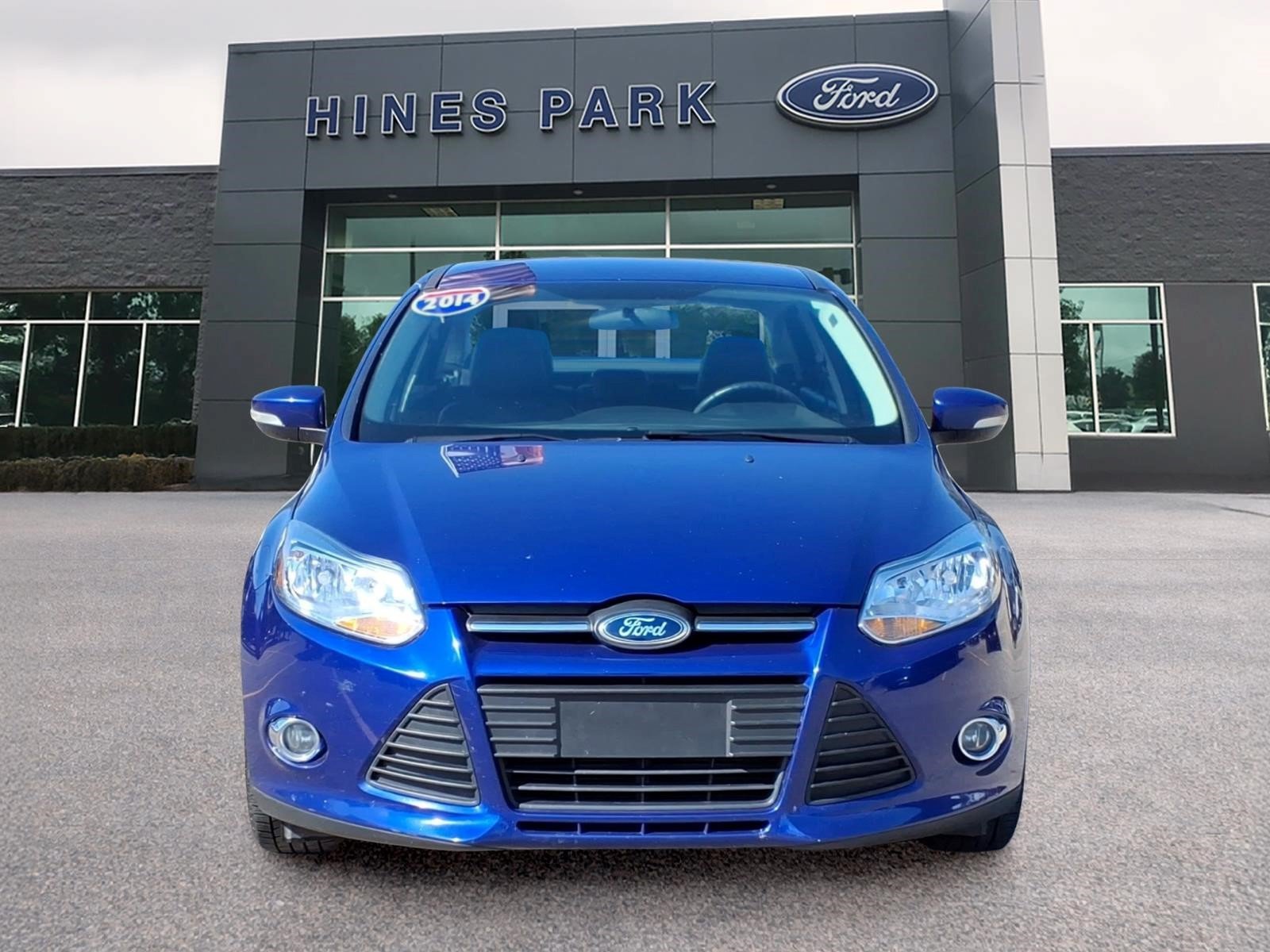 Used 2014 Ford Focus SE w/ Equipment Group 201A FWD image 2